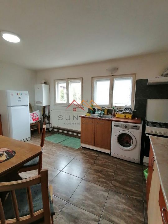 Apartament in vila, 3 camere, centrala termica, liber - Poză 5