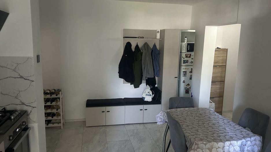 Apartament 3 camere M16 str.Careiului colt cu str.musetel - Poză 2