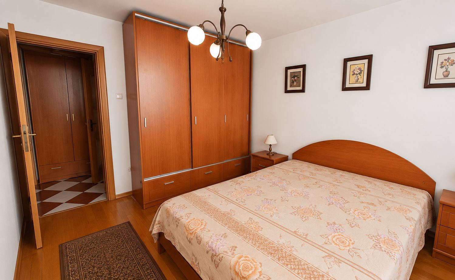 Apartament 2 camere Parcul Circului, parter, vedere spre parc - Poză 3