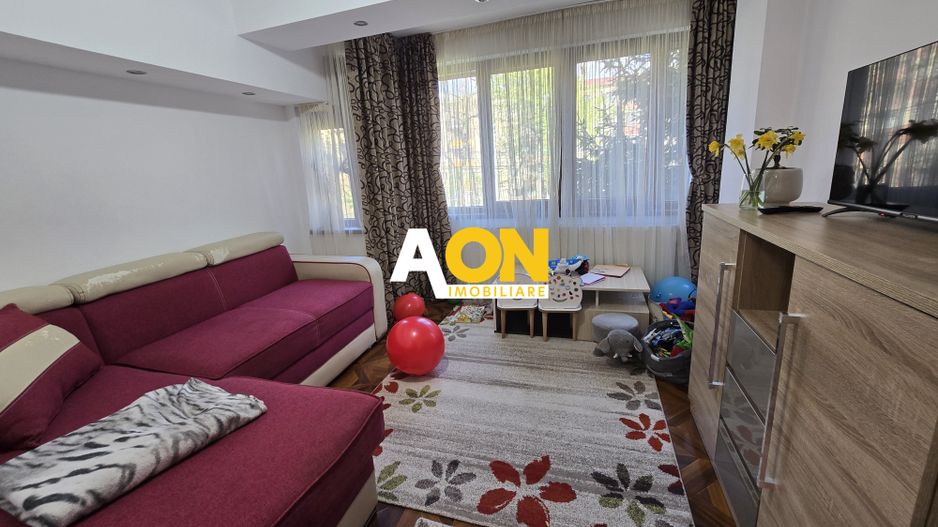 Apartament 2 Camere, Etaj 1, Zona Cetate, Complet Renovat si Utilat - Poză 9