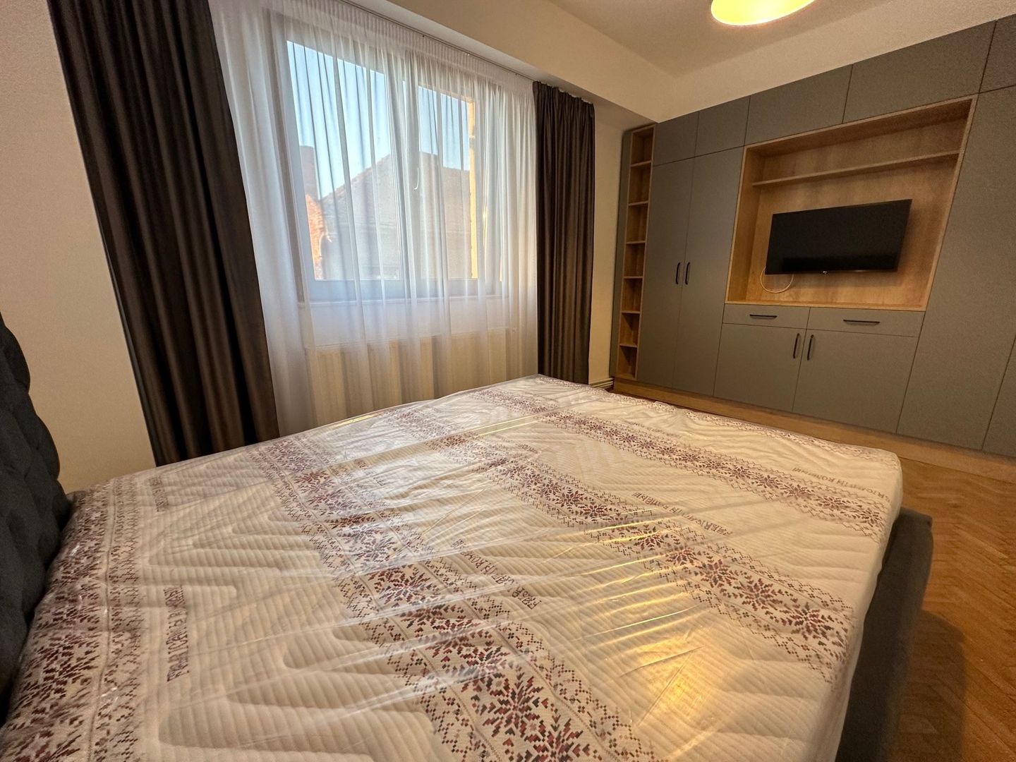 Apartament cu 3 camere de închiriat în zona Ultracentral - Poză 4