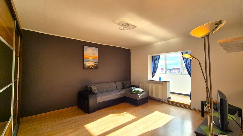 La 5 minute de Centru  - garsoniera spațioasă, pet friendly, priveliste frumoasă - Poză 2