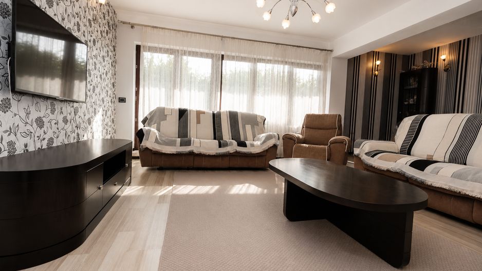 Casa individuala 6 camere, 214mpu,509 mp teren, 5km de Bucuresti, 2013 - Poză 12
