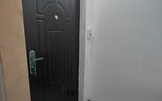 Apartament 2 camere, 45 mp, Micro 40 – Etaj 3/4, centrală termică, balcon - Poză 6