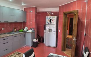 vila ind. 4cam(p+1+pod locuibil)3bai,mob-util/7min metrou DLeonida - Poză 18