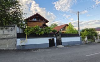 Casa P+M cu 4 camere  si 485 mp teren pe Dealul Malului, Rm Valcea - Poză 2