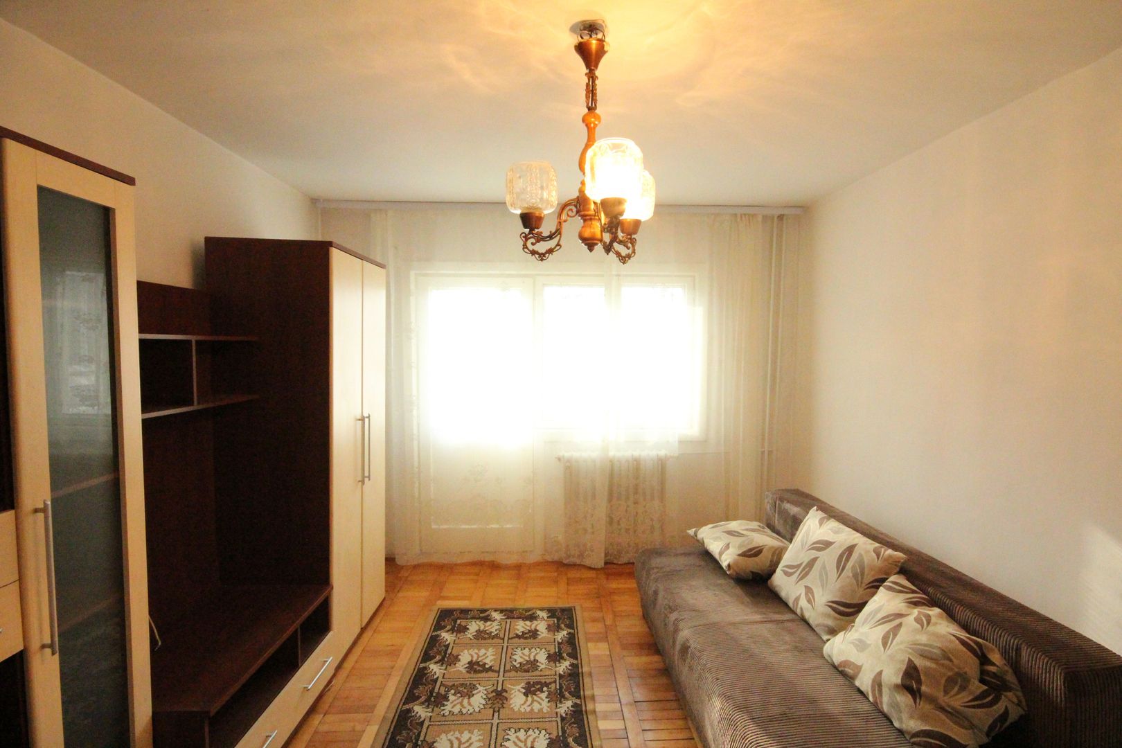 Pozitie avantajoasa - Poză 2