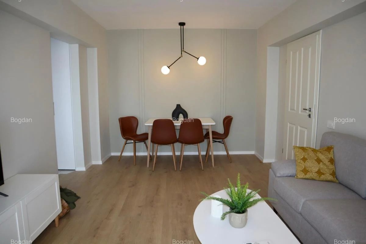 De vanzare apartament 2 camere Crangasi - Poză 2