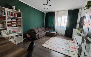 Apartament 3 camere Ghiroda bloc nou - Poză 9