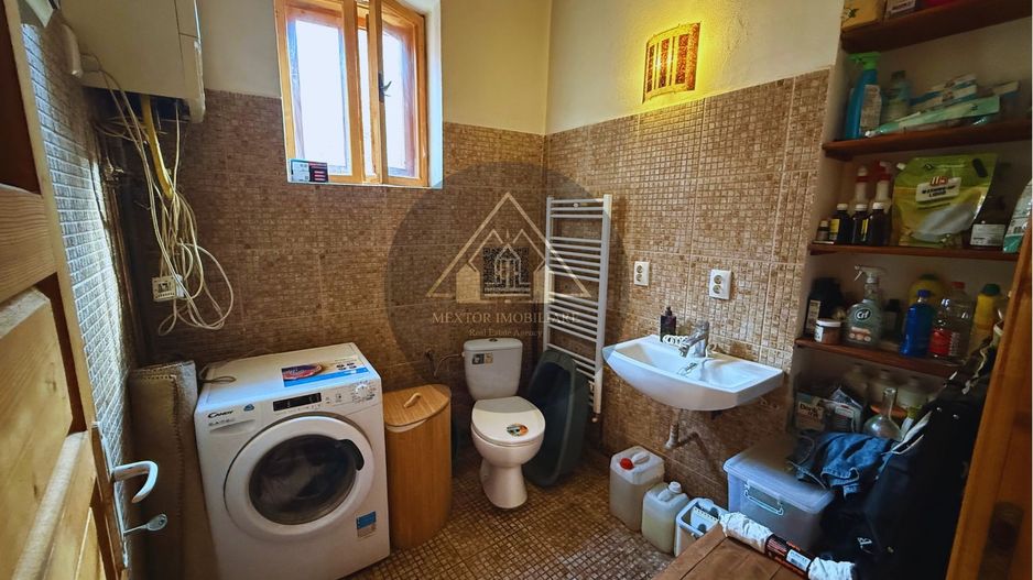 Casa saseasca, de vanzare la Richis - Transilvania - Poză 11