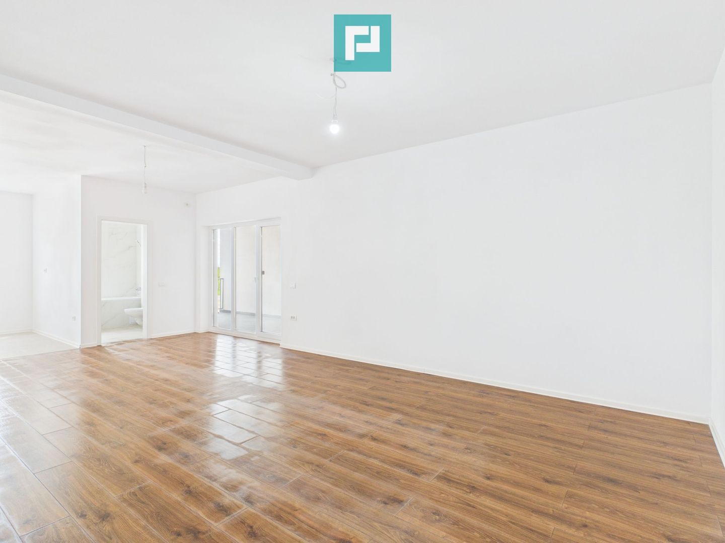 Apartament cu 2 camere şi dressing în Moşniţa Nouă - Poză 3