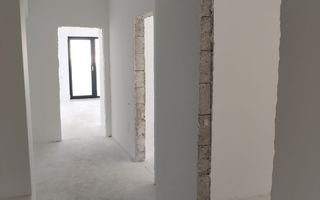 Apartament 3 camere la alb, Mamaia, Lacul Siutghiol - Poză 2