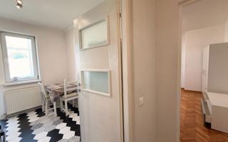Apartament cu 2 camere, etaj intermediar, Centru, pe strada Traian! - Poză 9