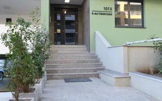 3 CAMERE LA PARTER CU CURTE PROPRIE DE 57MP,  2 BAI, POZITIE PE SUD, COMISION 0% - Poză 40