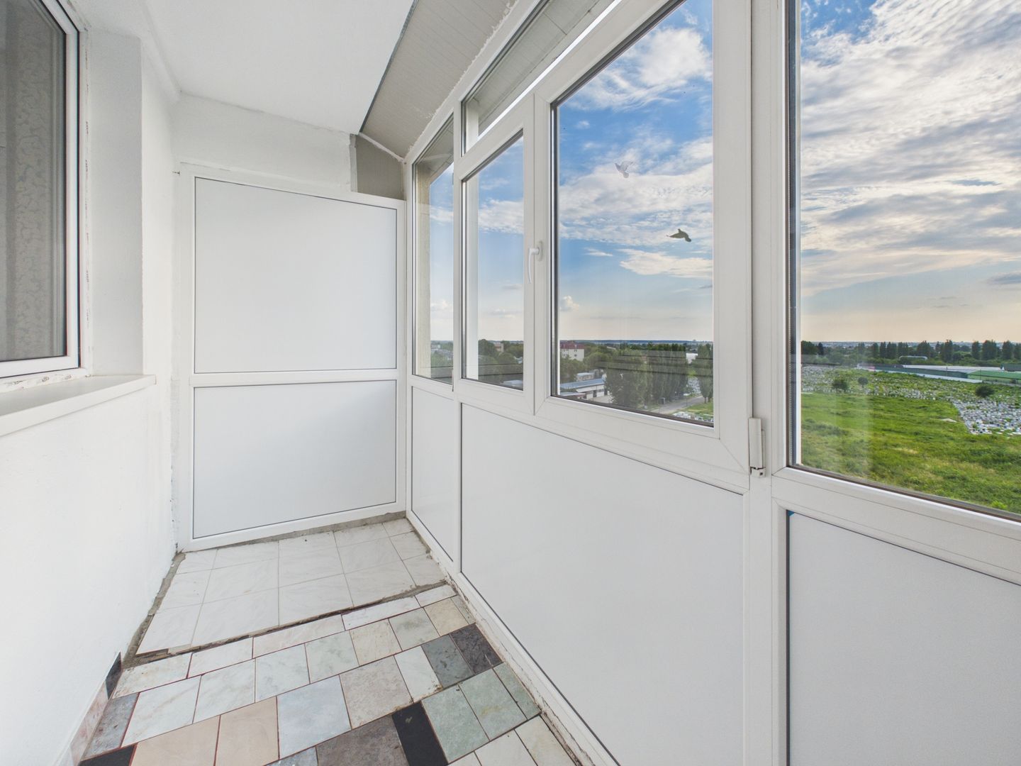 Apartament cu 3 camere de vânzare în zona Giurgiului - Poză 13
