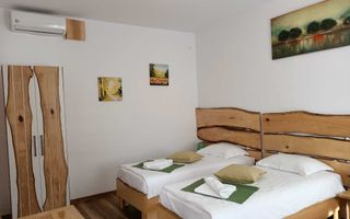 Loc în cameră dublă | Lazaret, Sibiu | pensiune, utilități incluse - Poză 2
