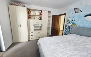 Vilă premium în Strejnicu | 8 camere | 345 mp utili | teren 595 mp - Poză 49