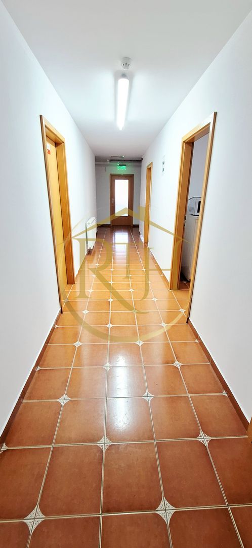 Oferim spre inchiriere spatii pentru birouri, zona Soarelui, parcare privata - Poză 9