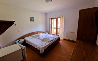 Pensiune de vânzare I Predeal | Teren 600 mp | 14 dormitoare I 12 bai - Poză 7