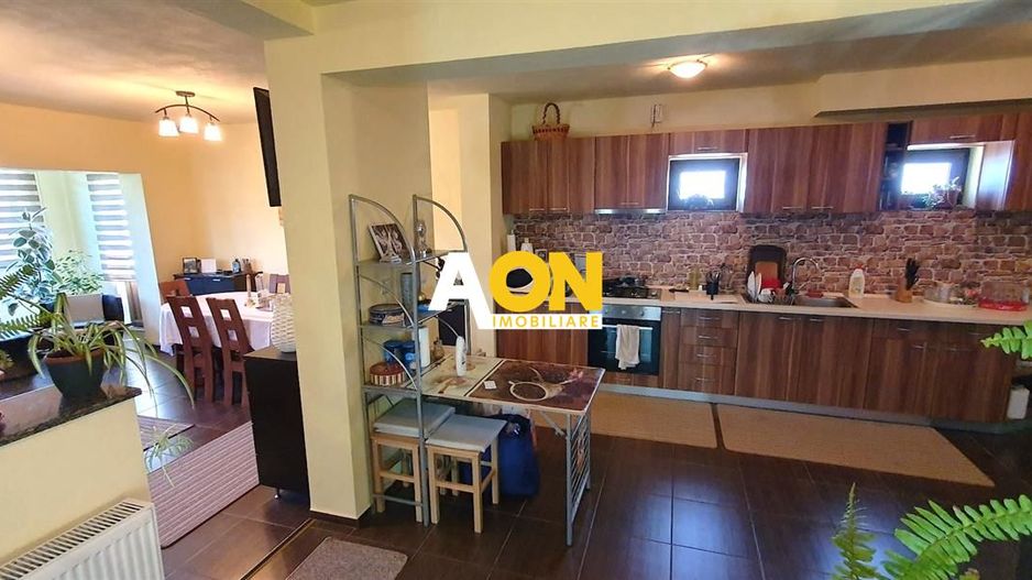 Casa 6 camere, toate utilitatile, 700 mp teren, Micesti - Poză 6