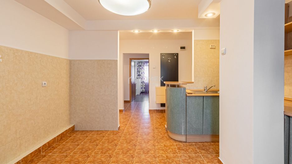 Apartament 4 camere suprafata mare zona Scriitorilor Brasov - Poză 10