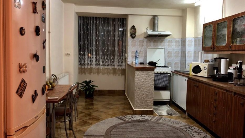 Apartament 4 camere zona Mircea cel Batran - Poză 2