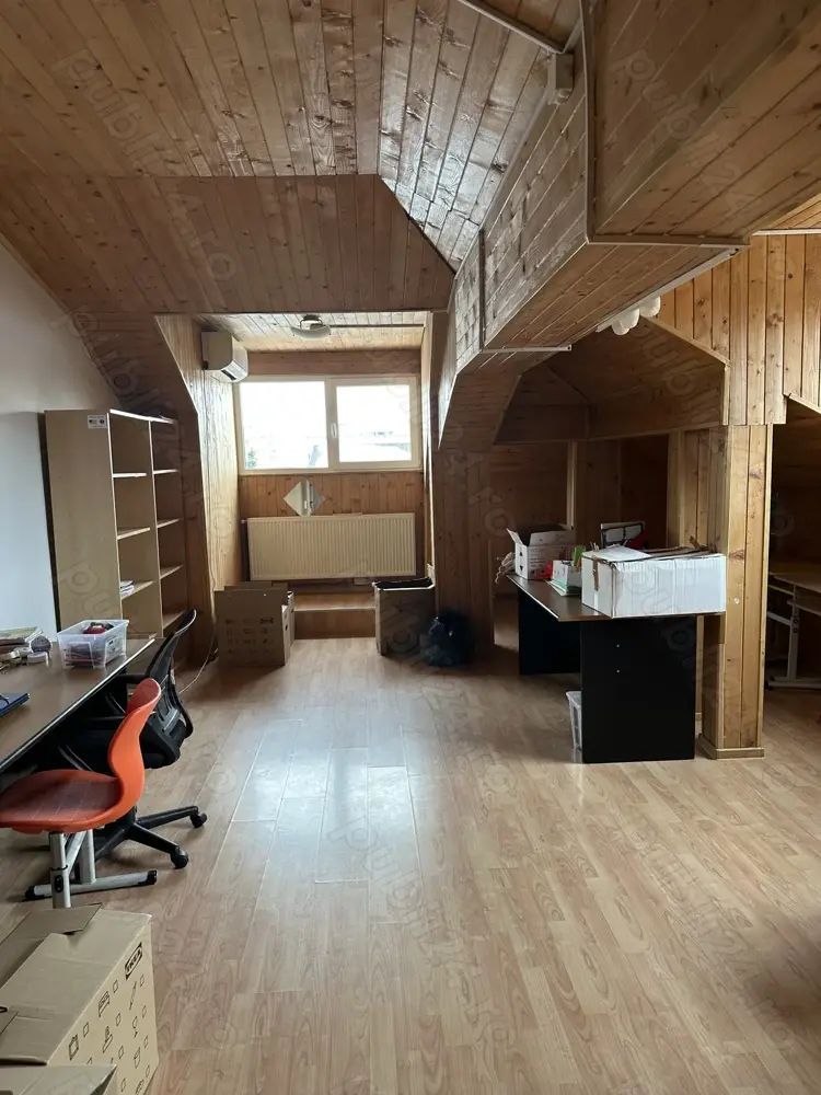 Vila de închiriat  ideală pentru activități educaționale sau office - Poză 1