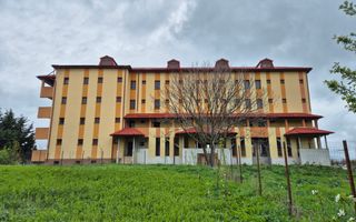 Cladire  S+P+3+M - 1762,18 mp + teren 1608 mp - Lacul Morii - Poză 2