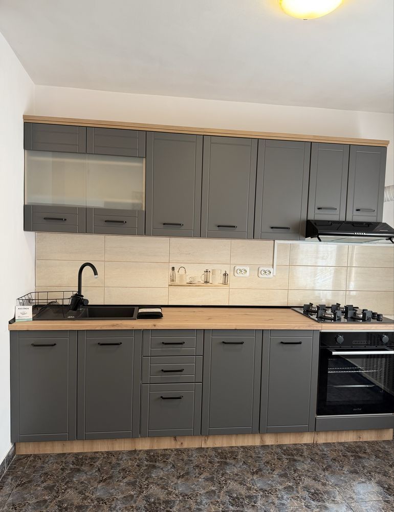 Închiriez apartament 3 camere modern, Nerva Traian -Piata Unirii - Poză 2