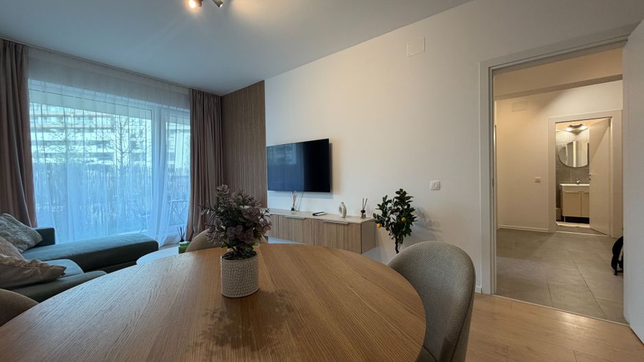 CHITILA - Atria Urban | Chirie 2 Camere cu Curte + Piscina | Parcare - Poză 2