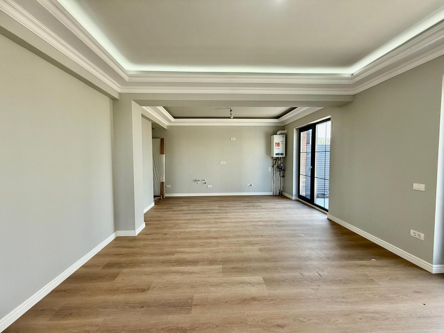 Vila urbana finalizata - te poti muta imediat. Comision 0 - Poză 4