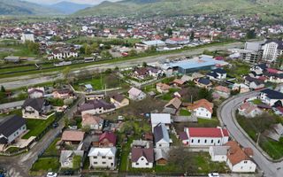 Casă în Gura Humorului, Ariniș | Refugiu în Stațiune Turistică - Poză 4