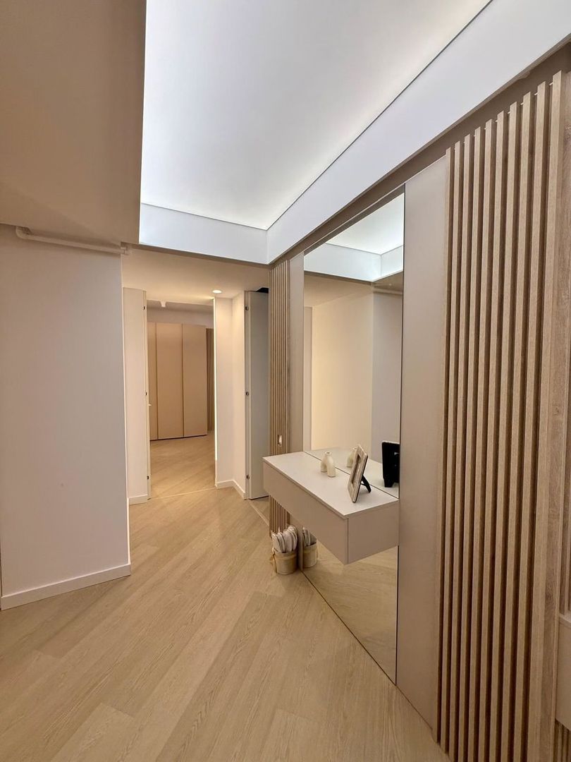 Apartament 3 camere de inchiriat parcare inclusa | Cortina North - Poză 3