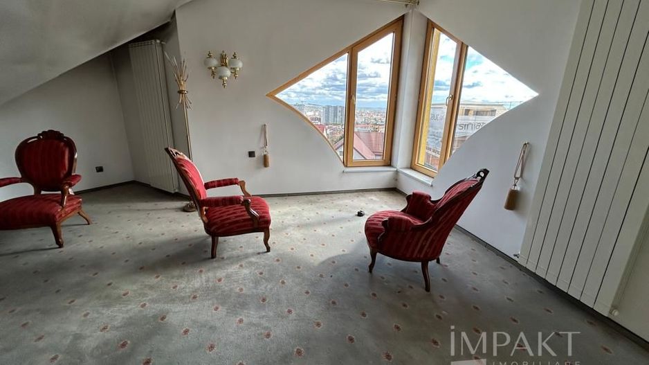 Vila individuala de lux de inchiriat, in cartier Gruia aproape de Cetatuie! - Poză 11