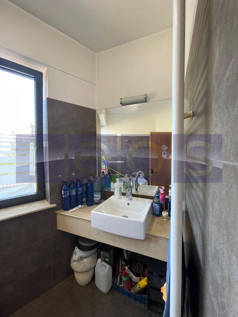 VANZARE APARTAMENT 3 CAMERE UNIRII MITROPOLIEI 86mp CENTRALA PROPRIE BLOC 2009 - Poză 10