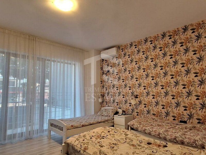 Casă / Vilă cu 8 camere de vânzare - Poză 7