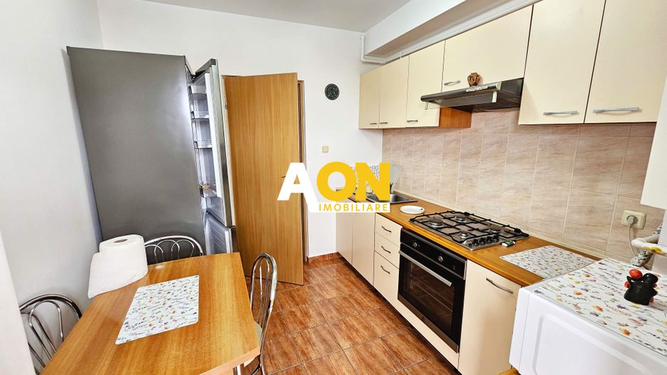 Apartament 2 camere, 60 mp utili + balcon 15 mp, B-dul Transilvaniei - Poză 7