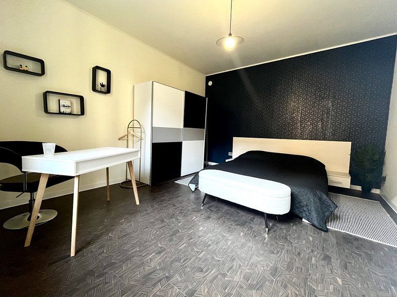 Apartament cu 2 camere, renovat si personalizat, in zona Centrala - Piața Traian - Poză 6