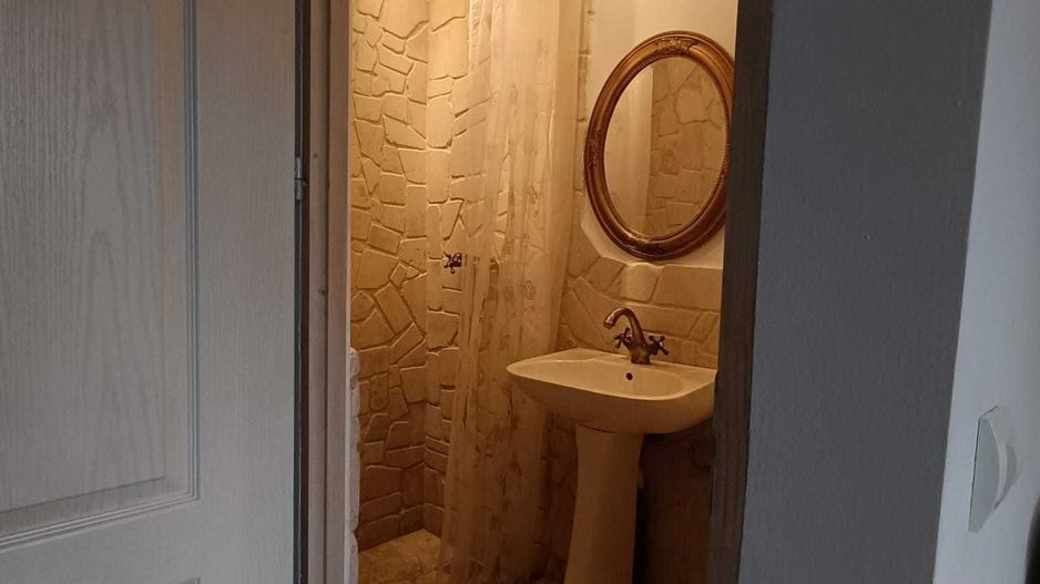 Garsoniera cu terasa proprie in vila interbelica | 20 mp + 16 mp terasa | Centru - Poză 7