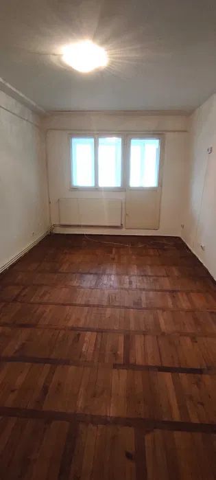 Apartament o camera, Port - Poză 5