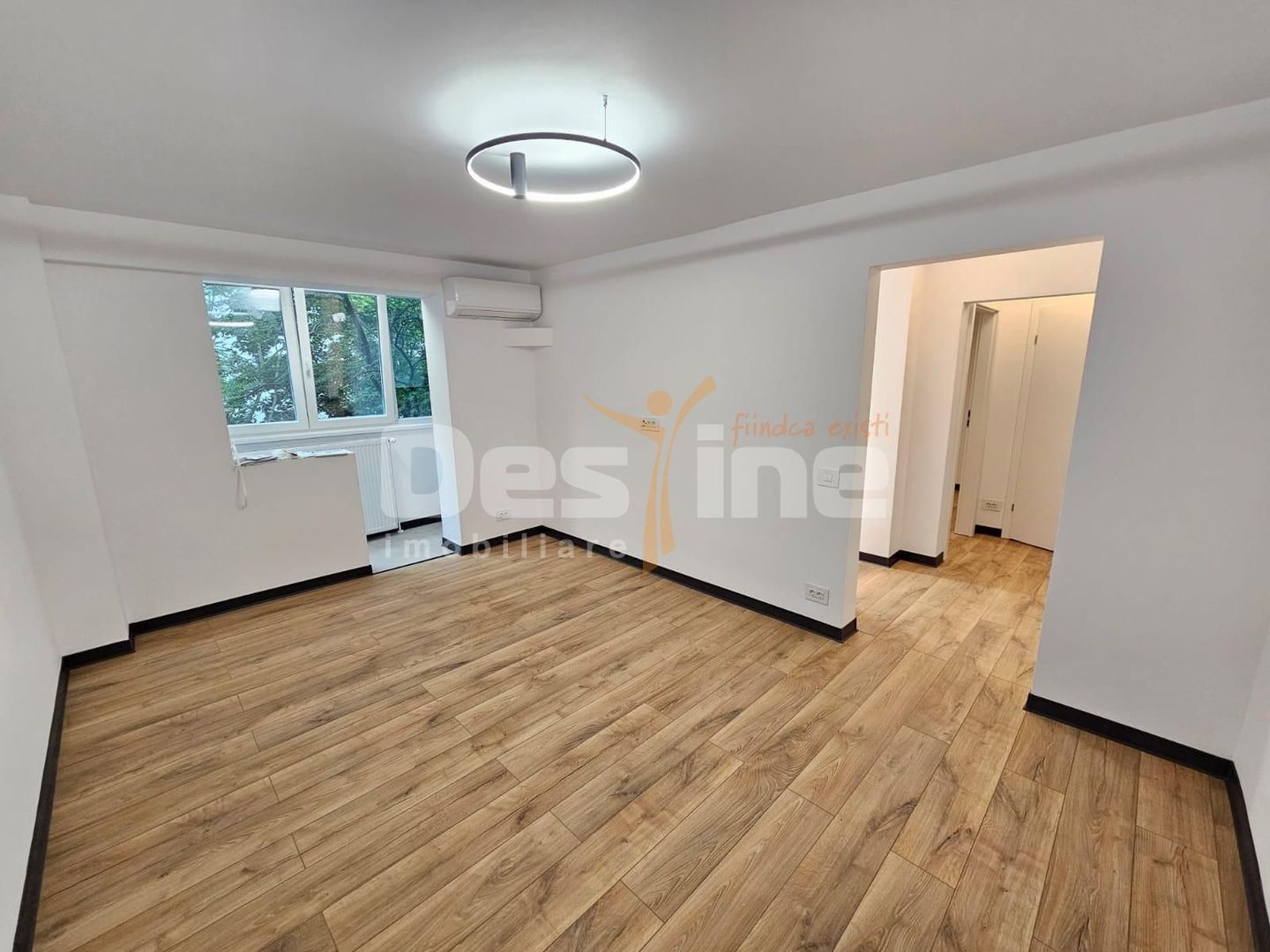 APARTAMENT 2 CAMERE DECOMANDAT RENOVAT - Poză 1
