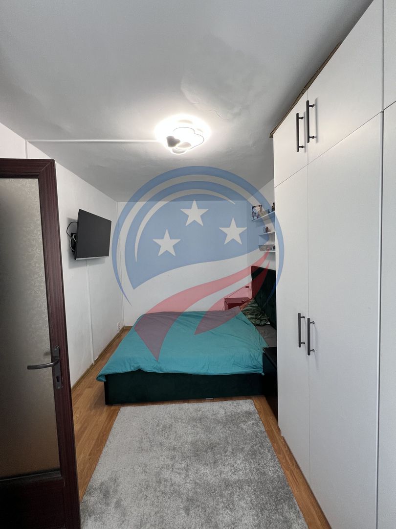 Apartament de vânzare Craiovita - Poză 2