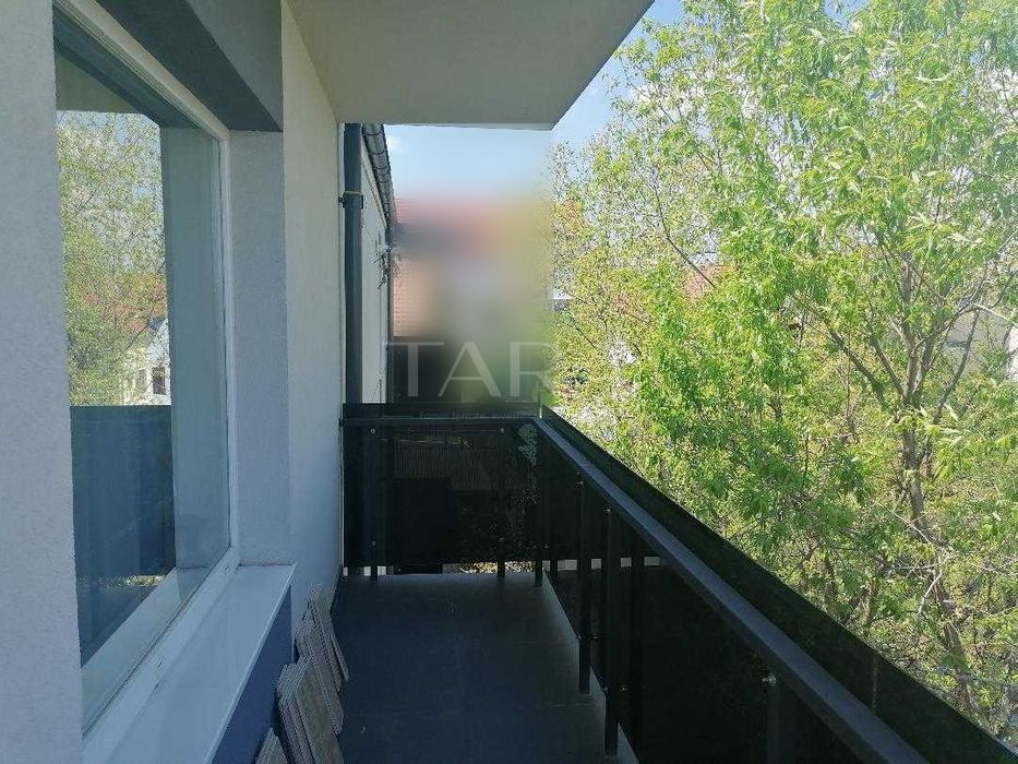 Apartament cu 3 camere, 2 băi, 2 balcoane și parcare, zona Zorilor. - Poză 8