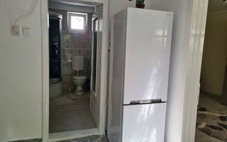 De inchiriat - casa P+1E+M - zona Port, langa liceul de Marina - Poză 4
