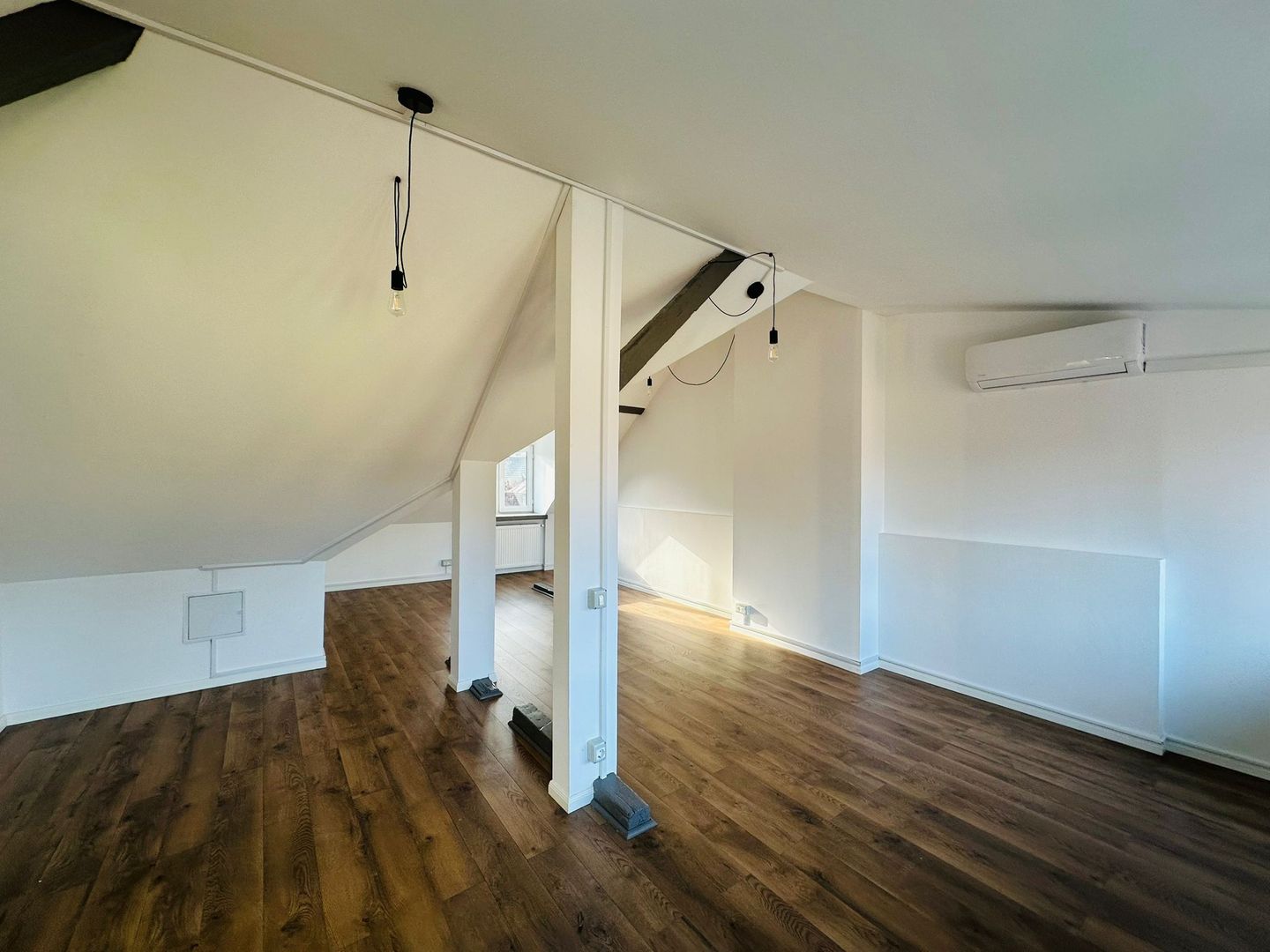 Vila interbelica Floreasca |  P+1+M - Poză 11