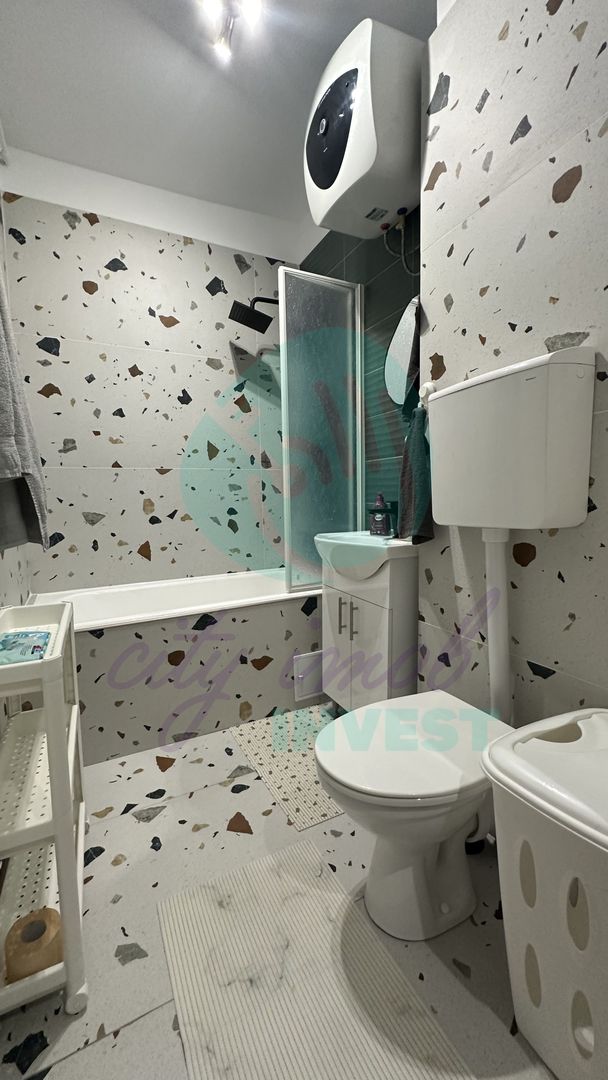 Garsoniera in Vatra Luminoasa langa parc si la doar 10 minute de Piata Muncii - Poză 8