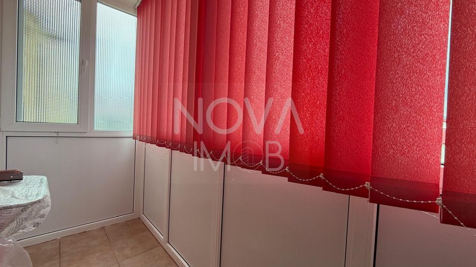 Apartament 3 camere, decomandat, etajul 3/4 - Cisnadie - Poză 9