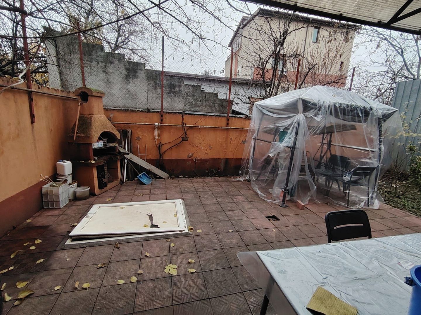 Vilă spațioasă P+1+M cu curte și garaj – Colentina - Poză 17