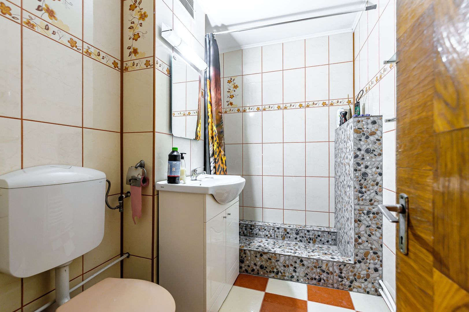 Apartament cu 3 camere decomandat la etajul 3 - Poză 5