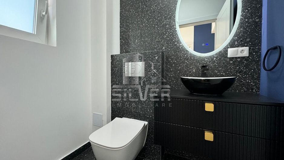 Casa tip duplex  la cheie. - Poză 7